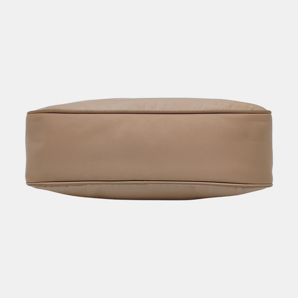 Authenticated pre-owned Re-Edition2005 Nylon Beige - Shoulder Bag at Looply