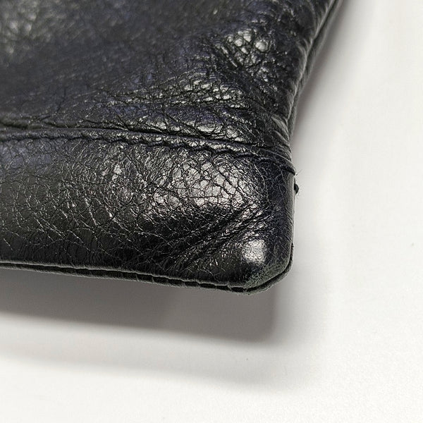 Authenticated pre-owned Classic City Medium Lambskin Black - Clutch at Looply