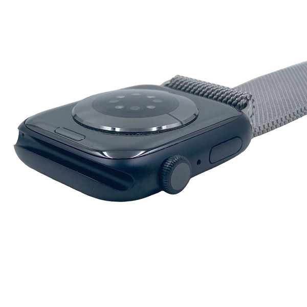 Authenticated pre-owned Watch Series 9 - at Looply