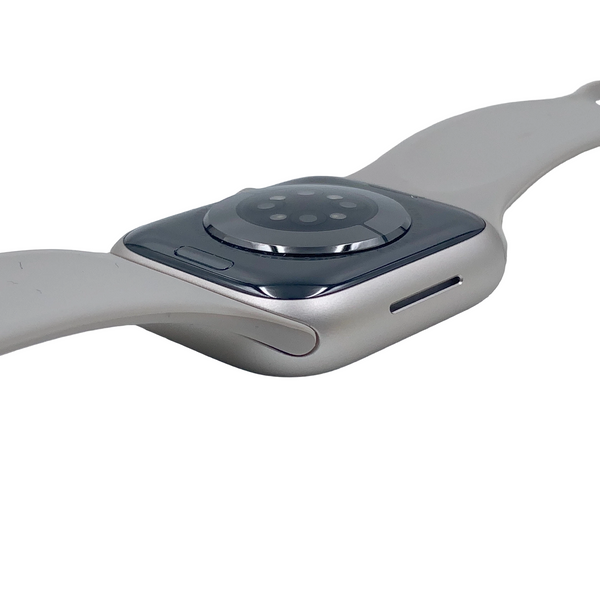 Authenticated pre-owned Watch Series 9 - at Looply