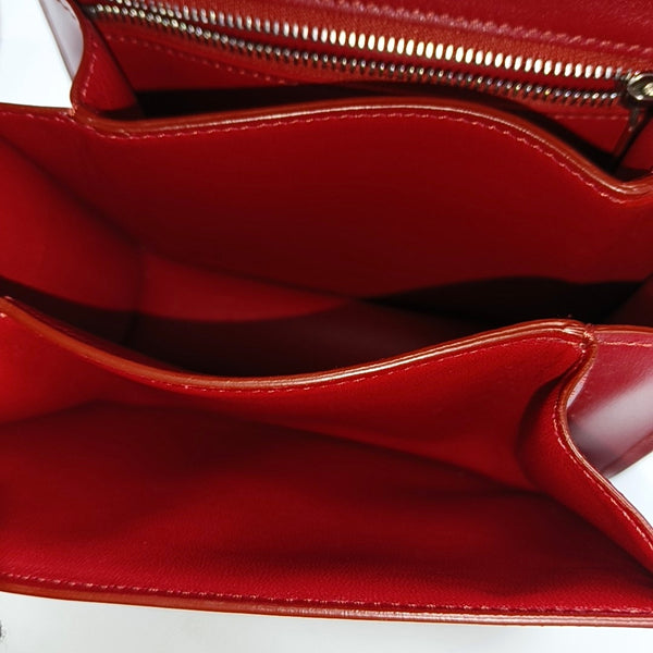 Authenticated pre-owned CLASSIC BOX Mini Calfskin Red - Crossbody Bag at Looply