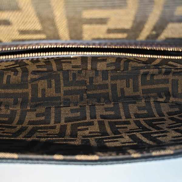 Baguette Medium Canvas Brown