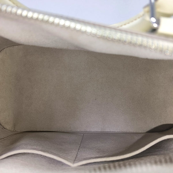 Authenticated pre-owned Alma PM Epi White - Shoulder Bag at Looply