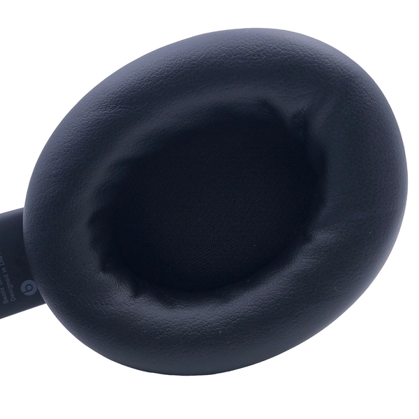 Authenticated pre-owned Studio Pro - at Looply