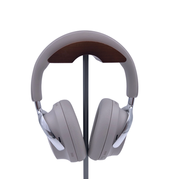 Authenticated pre-owned QuietComfort Ultra II - at Looply