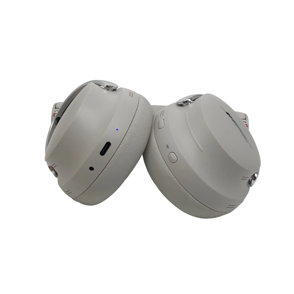 Authenticated pre-owned QuietComfort Ultra II - at Looply