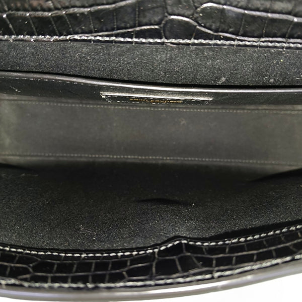 MANHATTAN Medium Calfskin Black