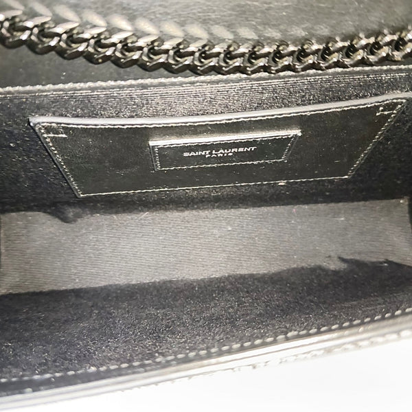 KATE Medium Python Black