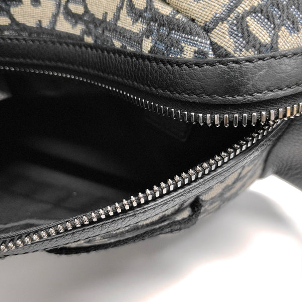 Authenticated pre-owned Issimo Double Saddle Monogram Canvas Black - Crossbody Bag at Looply