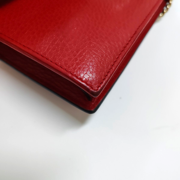 Authenticated pre-owned Interlocking G Calfskin Red - Handbags at Looply
