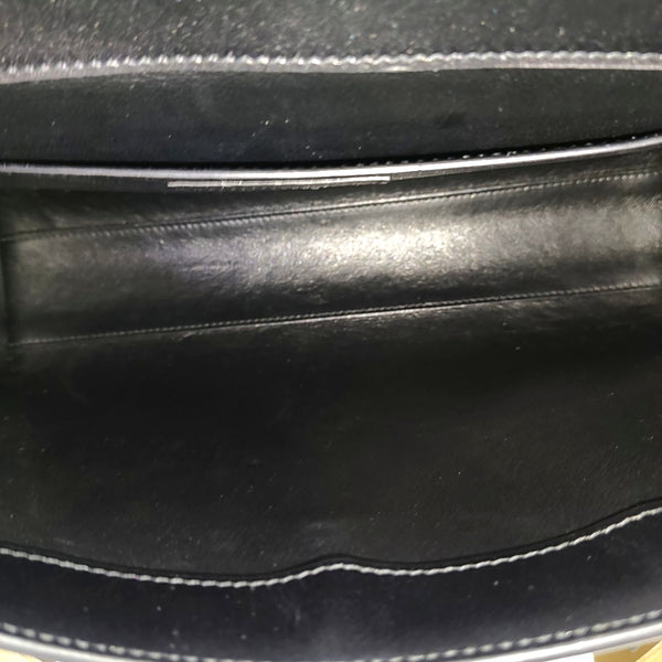MANHATTAN Medium Calfskin Black