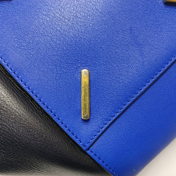 Authenticated pre-owned Hammock Small Calfskin Blue - Shoulder Bag at Looply