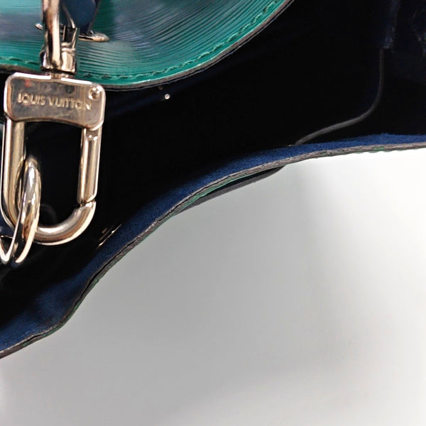 Authenticated pre-owned Néonoé BB Epi Green - Shoulder Bag at Looply