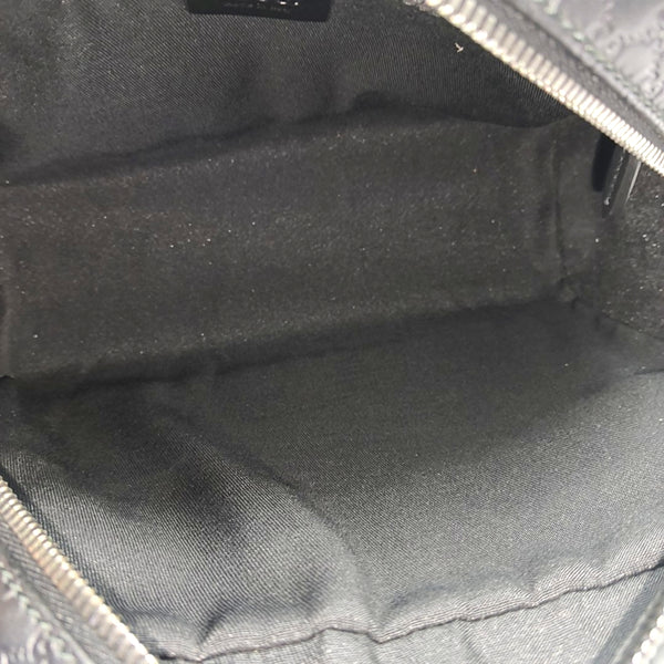 Authenticated pre-owned Microguccissima Monogram Calfskin Black - Clutch at Looply