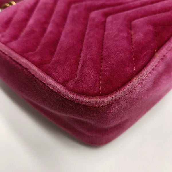 Authenticated pre-owned GG Marmont Medium Velvet Pink - Crossbody Bag at Looply