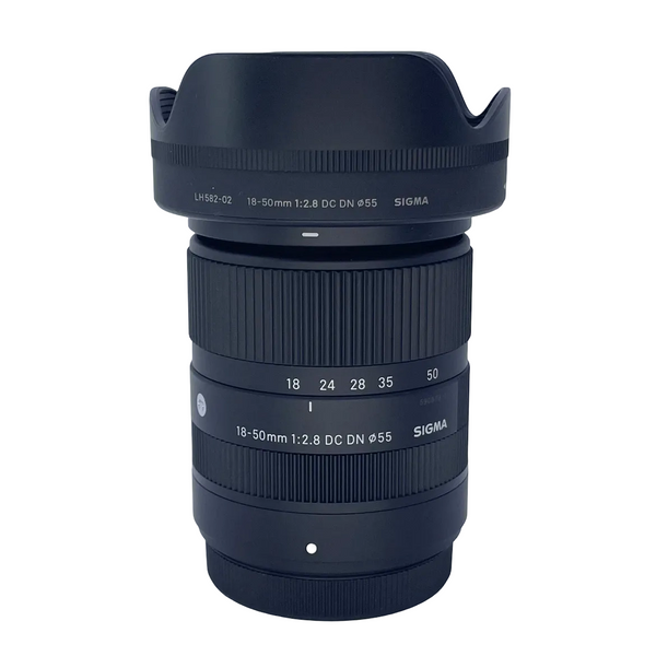 Sigma 18-50mm f/2.8 DC DN Contemporary