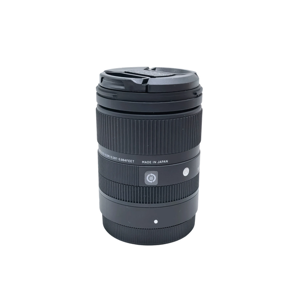 Sigma 18-50mm f/2.8 DC DN Contemporary