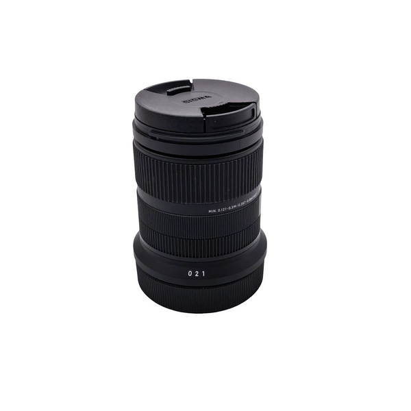 Sigma 18-50mm f/2.8 DC DN Contemporary
