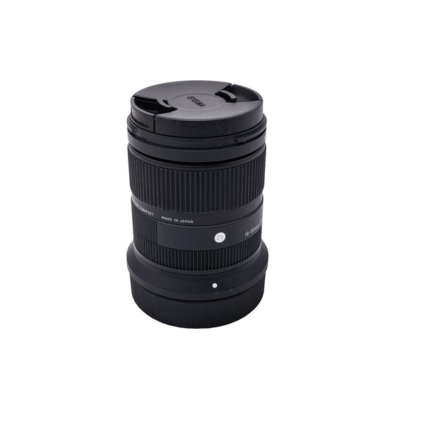 Sigma 18-50mm f/2.8 DC DN Contemporary