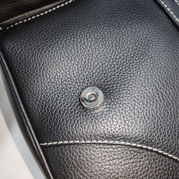 Authenticated pre-owned Saddle Medium Calfskin Black - Belt Bag at Looply