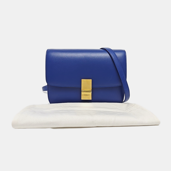 Authenticated pre-owned CLASSIC BOX Medium Calfskin Blue - Shoulder Bag at Looply