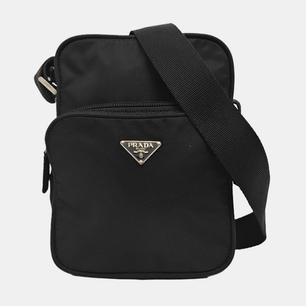 Authenticated pre-owned Nylon Crossbody Bag Nylon Black - Crossbody Bag at Looply
