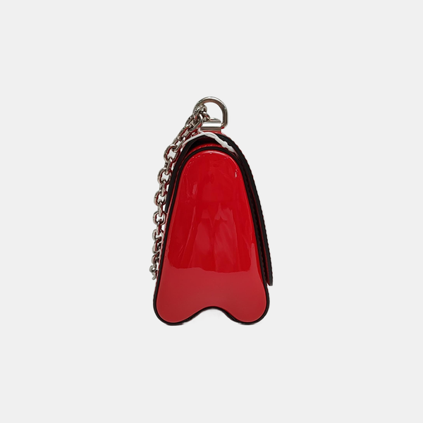 Authenticated pre-owned Twist PM Monogram Patent Leather Red - Shoulder Bag at Looply