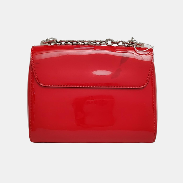 Authenticated pre-owned Twist PM Monogram Patent Leather Red - Shoulder Bag at Looply