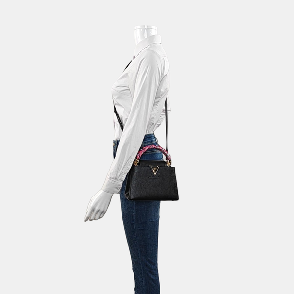 Authenticated pre-owned Capucines Mini Calfskin Black - Shoulder Bag at Looply