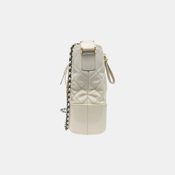 Authenticated pre-owned Gabrielle Medium Quilted Lambskin White - Shoulder Bag at Looply