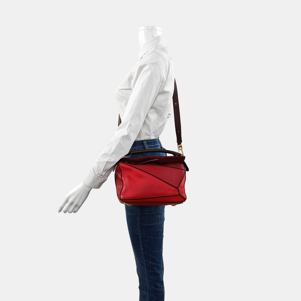 Authenticated pre-owned Puzzle Small Calfskin Red - Shoulder Bag at Looply