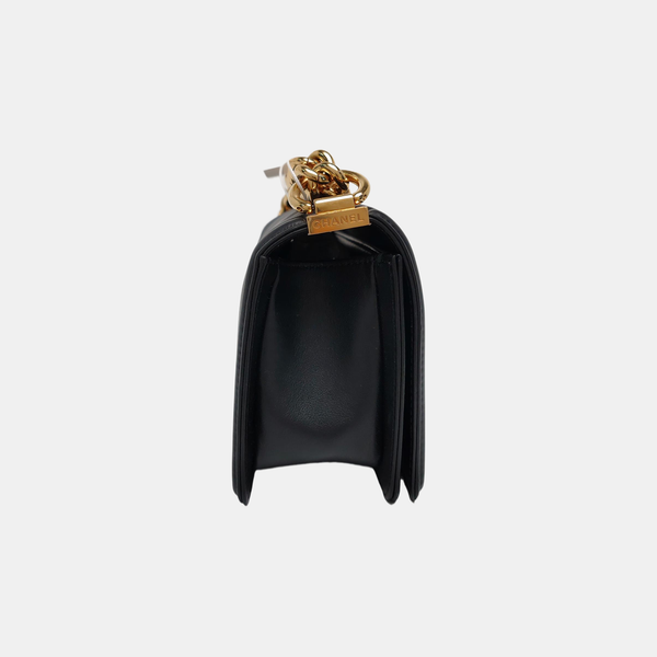 Authenticated pre-owned Boy Chanel Small Chevron Calfskin Black - Shoulder Bag at Looply