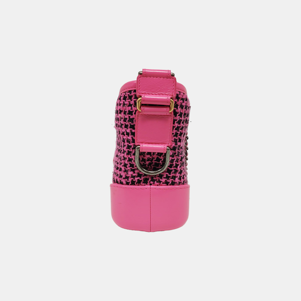 Authenticated pre-owned Gabrielle Small Quilted Wool Pink - Shoulder Bag at Looply