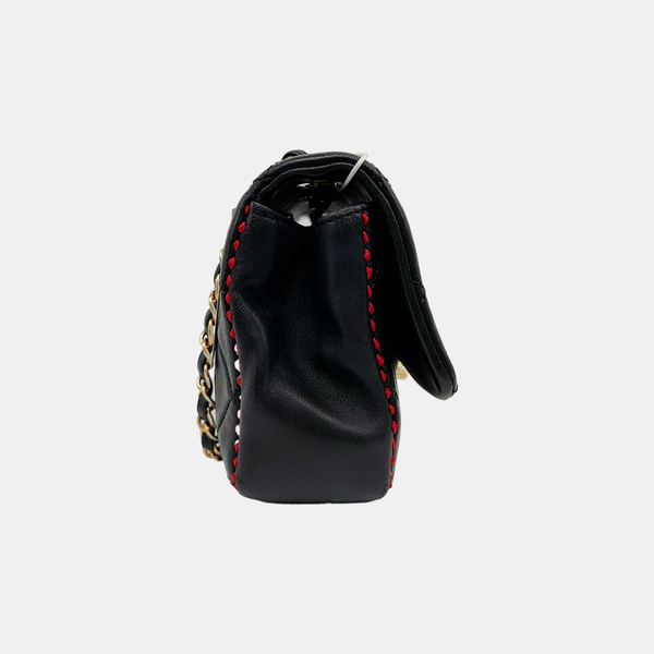 Authenticated pre-owned Classic Flap Quilted Lambskin Black - Shoulder Bag at Looply