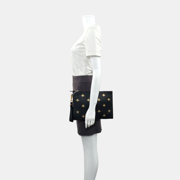 Authenticated pre-owned Bee Web Calfskin Black - Clutch at Looply