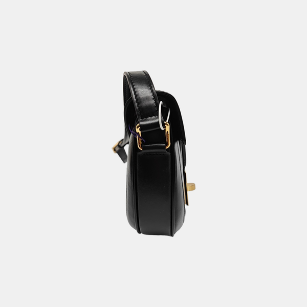 Authenticated pre-owned 16 Small Calfskin Black - Shoulder Bag at Looply
