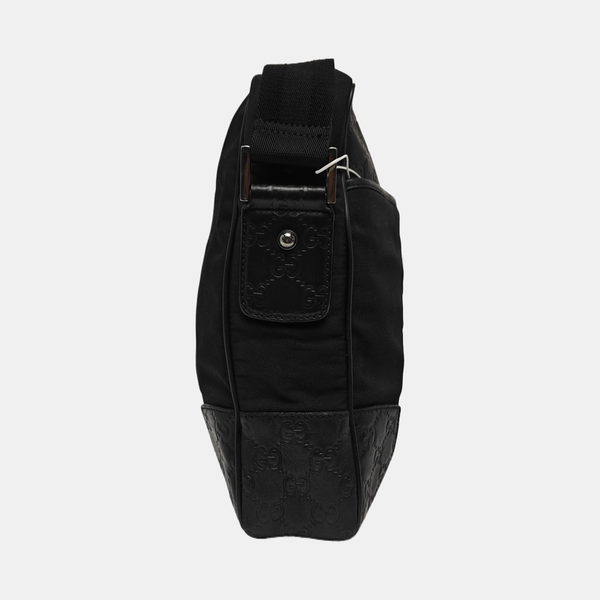 Messenger Fabric Black