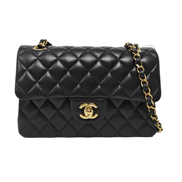 CLASSIC FLAP Small Quilted Lambskin Black