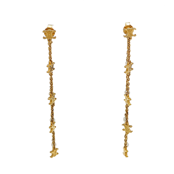 Pendiente dorado de metal con perlas de imitación