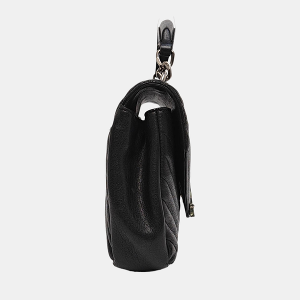 COLLEGE Medium Chevron Lambskin Black