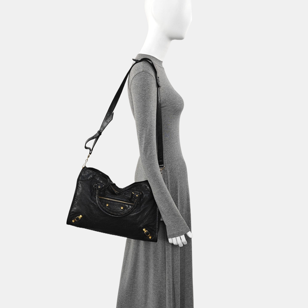 Classic City Medium Lambskin Black