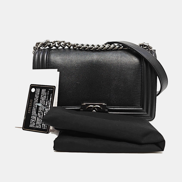 BOY CHANEL Medium Lambskin Black