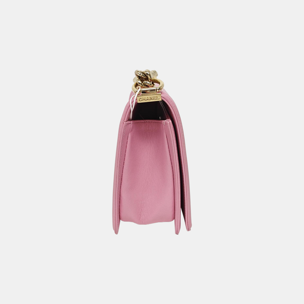 BOY CHANEL Medium Chevron Calfskin Pink