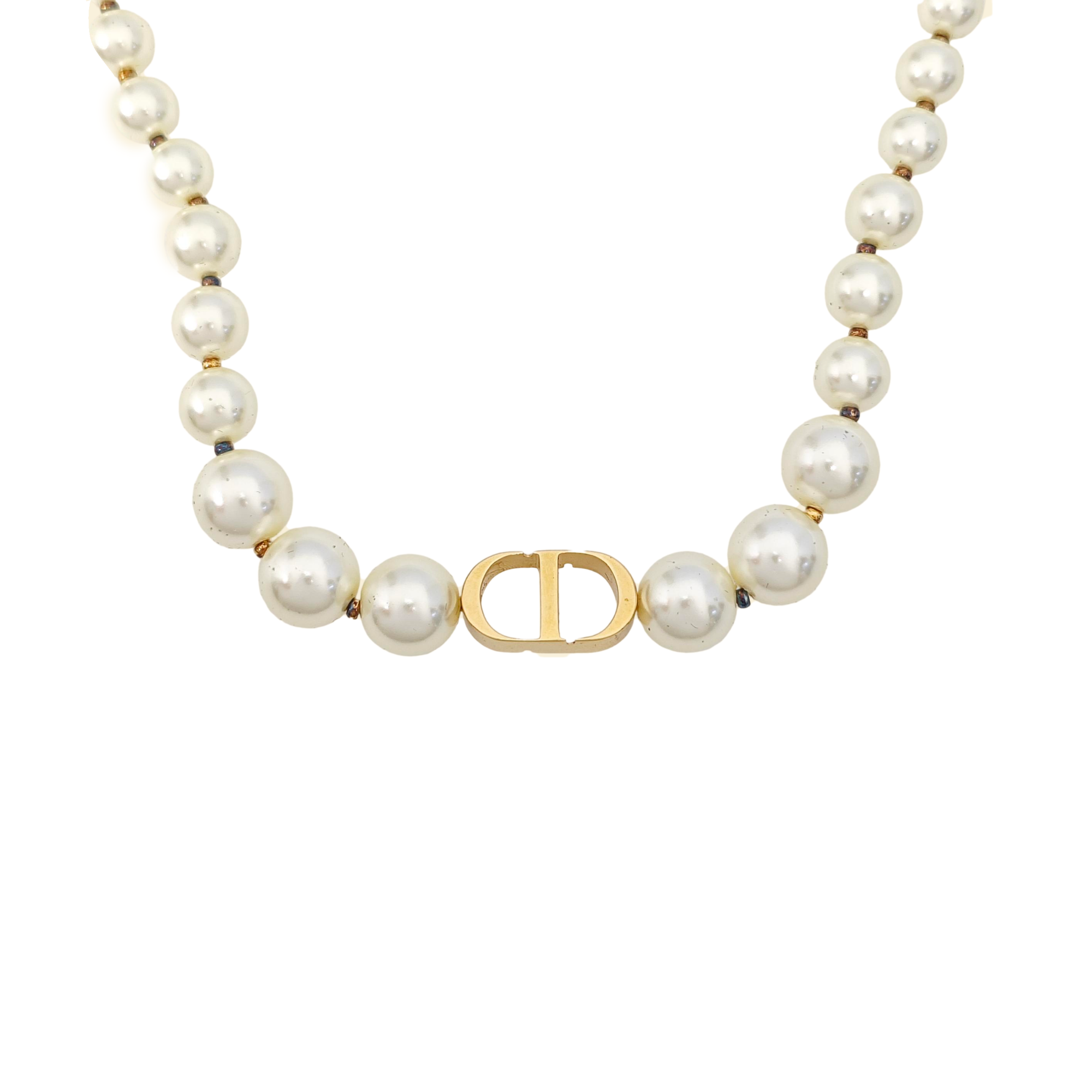 Faux Pearl White Necklace