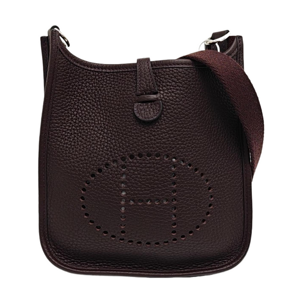 Evelyne TPM Clemence Brown