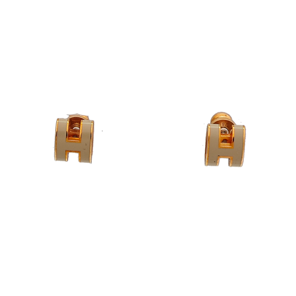 Pop H Metal Gray Stud Earrings