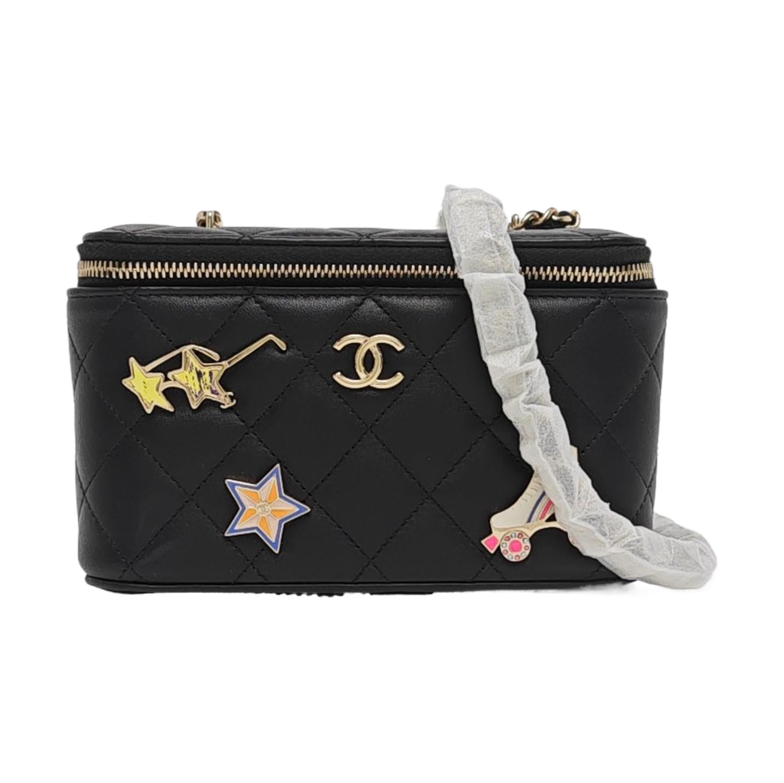Authenticated pre-owned  VANITY CASE Small Quilted Lambskin Black - Crossbody Bag at Looply