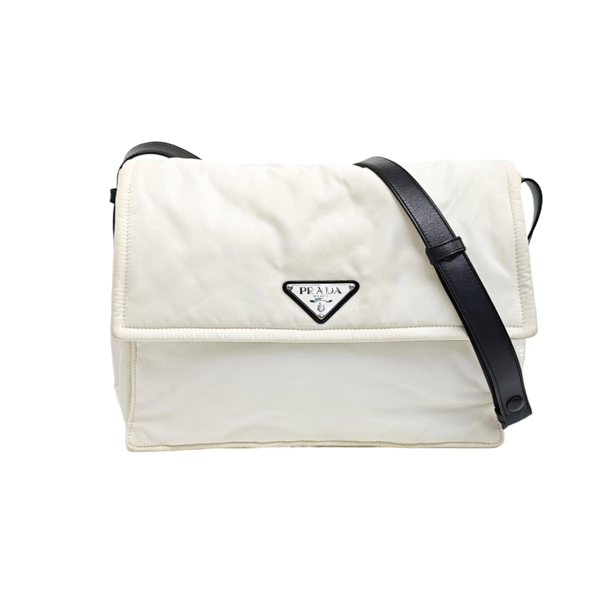 Invite Large Nylon White