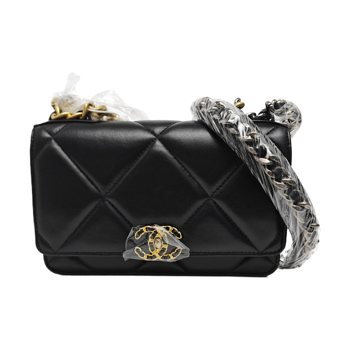 CHANEL 19 WOC Quilted Lambskin Black