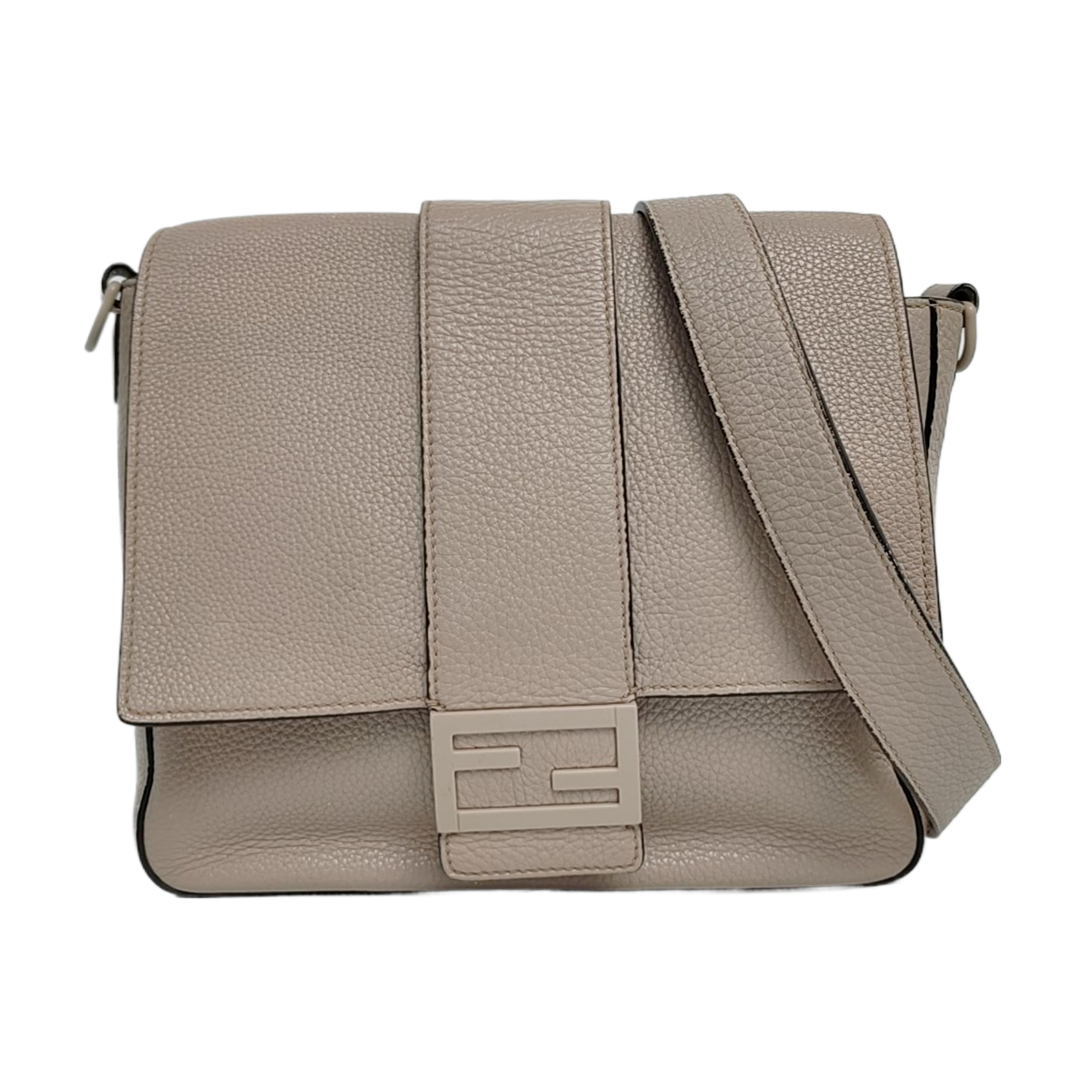Authenticated pre-owned  Baguette Medium Calfskin Brown - Shoulder Bag at Looply